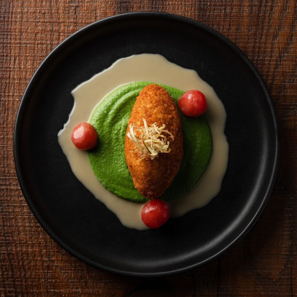 Frango à Kiev com Purê de Ervilhas